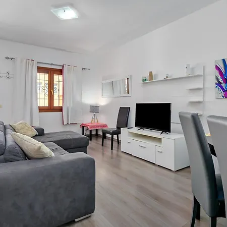 Francy House Όλμπια